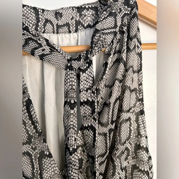 Stella and Dot You do You Snakeskin Dress in Black and Grey Size S - Picture 8 of 12